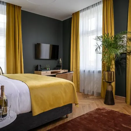 Sava Boutique Hotel-3