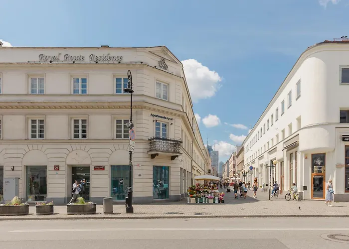 City Center Aparthotel Chmielna By Noclegi Renters Warszawa